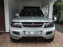 Mitsubishi Montero 2000 SUV