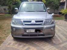 Mitsubishi Montero V75 2003 SUV