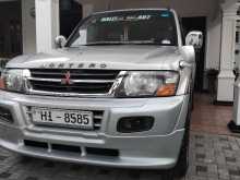 Mitsubishi Montero V75 2000 SUV