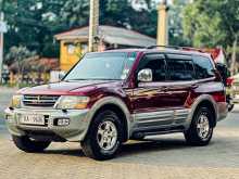 Mitsubishi Montero V76 4m40 2000 SUV