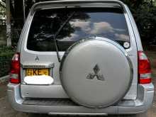 https://riyasewana.com/uploads/mitsubishi-montero-v76-2006-113181112382.jpg