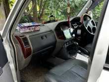https://riyasewana.com/uploads/mitsubishi-montero-v76-2006-113181112454.jpg