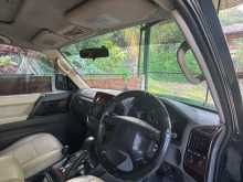 https://riyasewana.com/uploads/mitsubishi-montero-v78-2002-416315012764.jpg