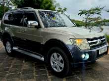 https://riyasewana.com/uploads/mitsubishi-montero-v93-2007-229263612232.jpg