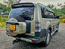 Mitsubishi MONTERO V93 V6 GLS 2007 SUV