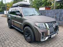 https://riyasewana.com/uploads/mitsubishi-montero-v93-27192311812.jpg