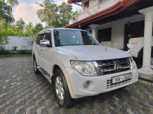 Mitsubishi Montero V98 2013 SUV