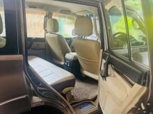 https://riyasewana.com/uploads/mitsubishi-montero-v98-164311417105.jpg