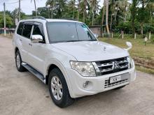 Mitsubishi MONTERO V98 2013 SUV