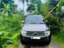 Mitsubishi Montero V98 2012 SUV