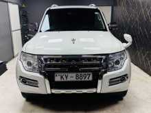 Mitsubishi Montero V98 2013 SUV