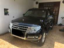 Mitsubishi Montero V98 2013 SUV