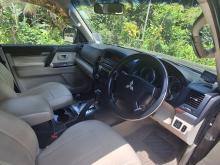 https://riyasewana.com/uploads/mitsubishi-montero-v98-316095417825.jpg