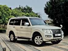 Mitsubishi MONTERO V98 GLX 2015 SUV