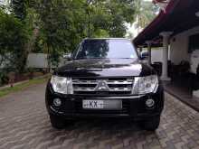 https://riyasewana.com/uploads/mitsubishi-montero-v98-32210444542.jpg