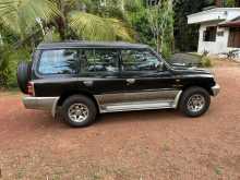 Mitsubishi MonteroMahaththaya 1998 SUV