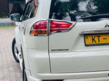 https://riyasewana.com/uploads/mitsubishi-monterosport-171117136924.jpg