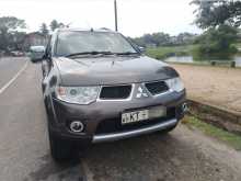 Mitsubishi Monterosport 2012 SUV