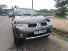 https://riyasewana.com/uploads/mitsubishi-monterosport-261822054063.jpg