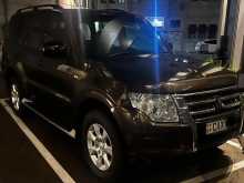 Mitsubishi Montero 2017 SUV