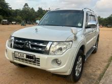 Mitsubishi MONTERO 2013 SUV