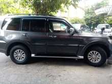https://riyasewana.com/uploads/mitsubishi-montoro-v6-26904584042.jpg
