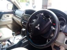 https://riyasewana.com/uploads/mitsubishi-montoro-v6-26906546325.jpg