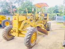 https://riyasewana.com/uploads/mitsubishi-motor-grader-2007-66032712733.jpg