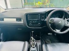https://riyasewana.com/uploads/mitsubishi-out-lander-10051416874.jpg
