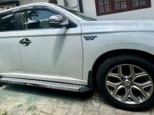 https://riyasewana.com/uploads/mitsubishi-out-lander-10051416955.jpg