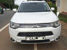 Mitsubishi Outlander 2015 SUV