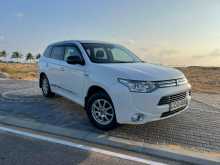 Mitsubishi OUTLANDER 2014 SUV