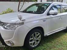 Mitsubishi Outlander 2014 SUV