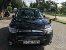 Mitsubishi Outlander 2013 SUV