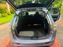 https://riyasewana.com/uploads/mitsubishi-outlander-1162849105.jpg