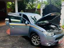 https://riyasewana.com/uploads/mitsubishi-outlander-1162849294.jpg