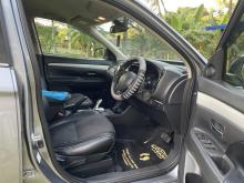 https://riyasewana.com/uploads/mitsubishi-outlander-118351017216.jpg