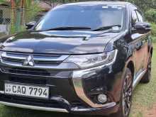 Mitsubishi Outlander 2015 SUV