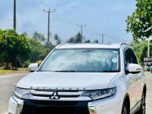 Mitsubishi Outlander 2015 SUV