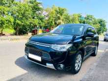 Mitsubishi Outlander 2014 SUV
