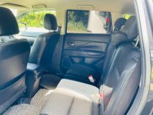 https://riyasewana.com/uploads/mitsubishi-outlander-121835026534.jpg