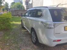 Mitsubishi Outlander 2558 SUV