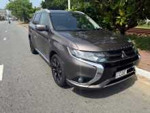 Mitsubishi Outlander 2015 SUV
