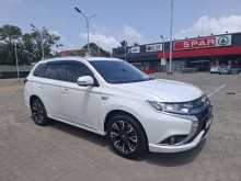 Mitsubishi Outlander 2015 SUV