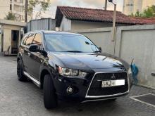 Mitsubishi Outlander 2010 SUV