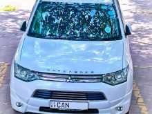 Mitsubishi Outlander 2015 SUV
