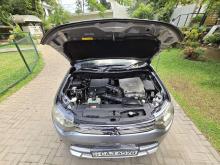 https://riyasewana.com/uploads/mitsubishi-outlander-151256186235.jpg