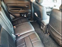 https://riyasewana.com/uploads/mitsubishi-outlander-1520024317945.jpg