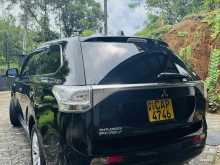 https://riyasewana.com/uploads/mitsubishi-outlander-1617342522303.jpg