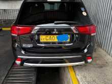 Mitsubishi Outlander 2015 SUV